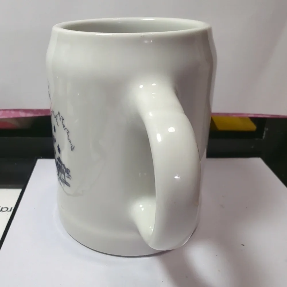 STONEWARE THEMED MUG HARSTAD KIRKE OF NORWAY 1982 Vintage  DEKOR-DYRVIK- Dated